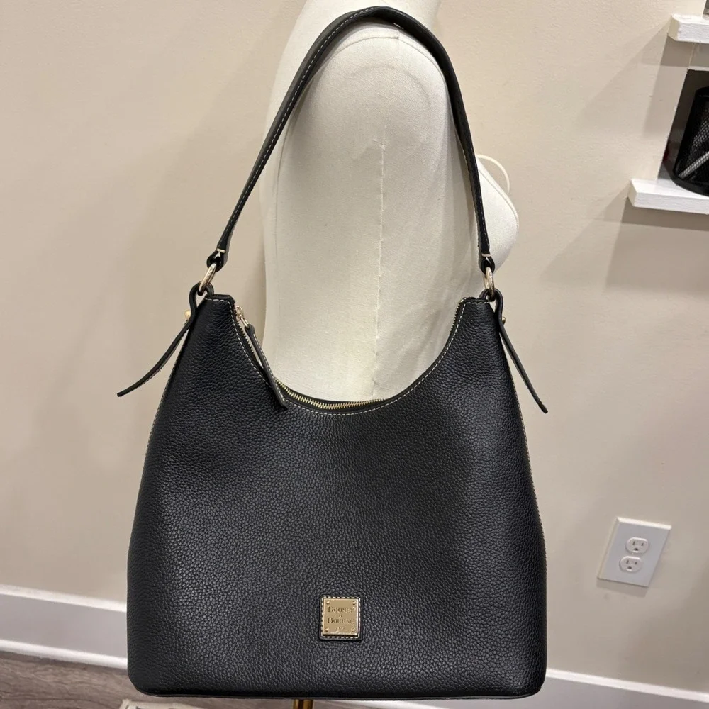 Dooney & Bourke Black Textured Pebble Grain Leather Hobo Shoulder Bag Gold Metal